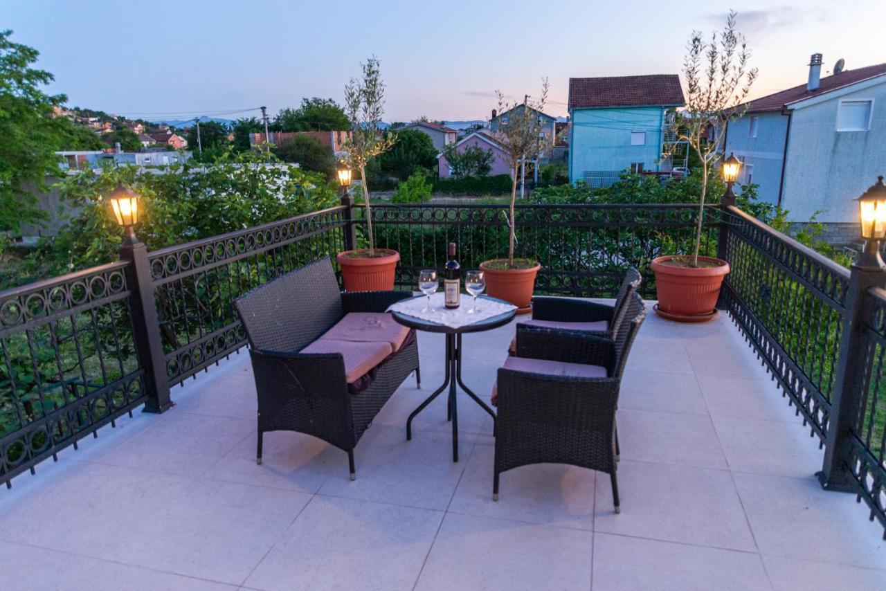 Apartman Mona Podgorica Esterno foto