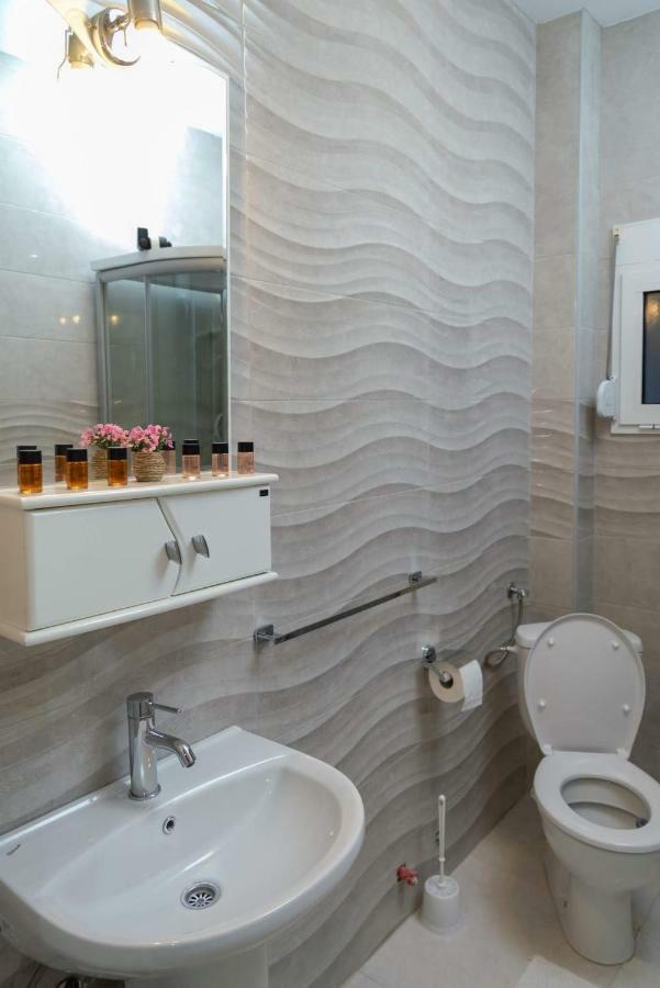 Apartman Mona Podgorica Esterno foto